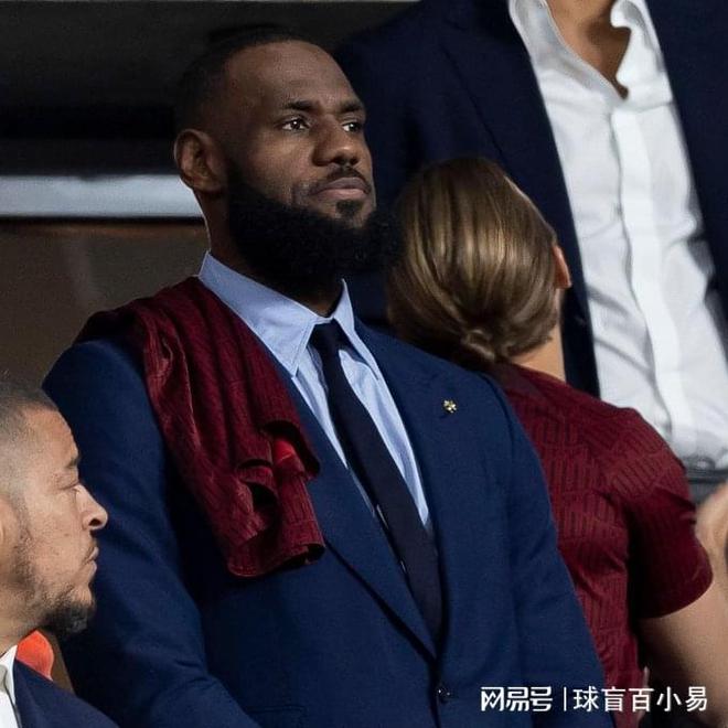 东契奇在利物浦比赛中刷新纪录，大比分领先引发热议！
